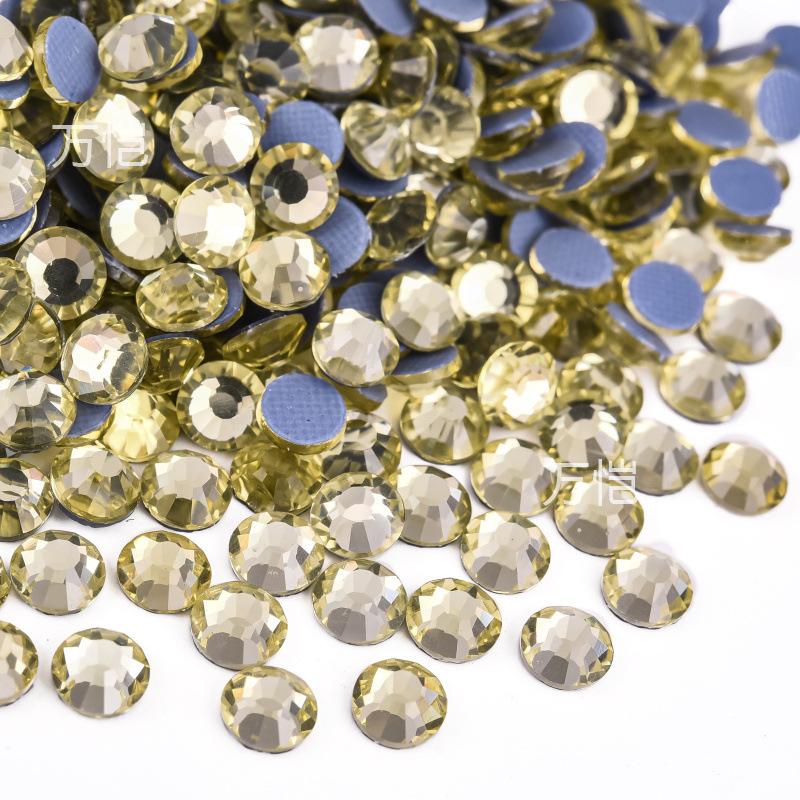Imitation Austrian Hot Diamond, Glass Rhinestone Hot Melt Adhesive Bottom Diy Mobile Phone Case Beauty Clothing Accessories