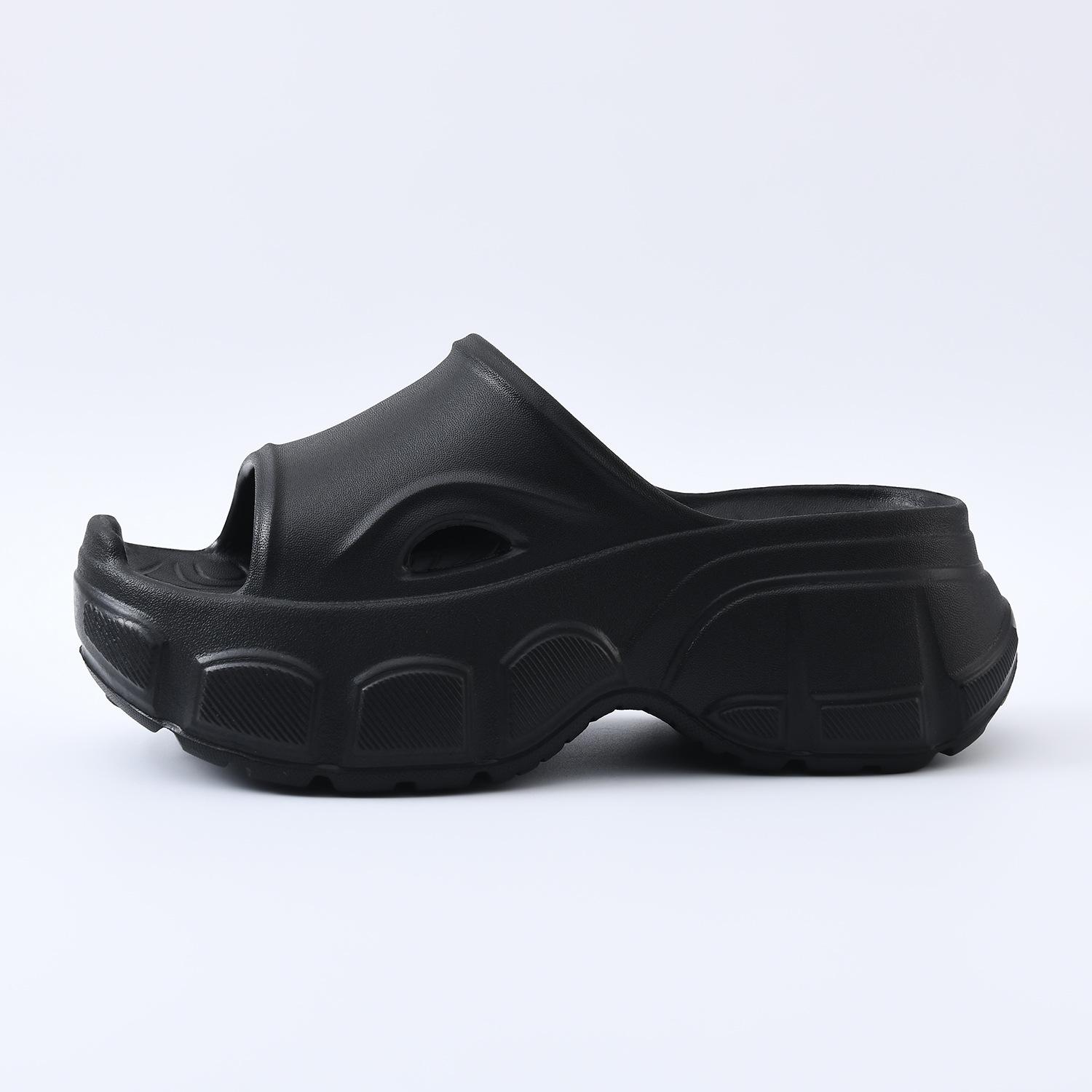 

Thick-soled slippers for women s summer wear, new cool slippers, non-slip and comfortable home drags 35-36 чорний