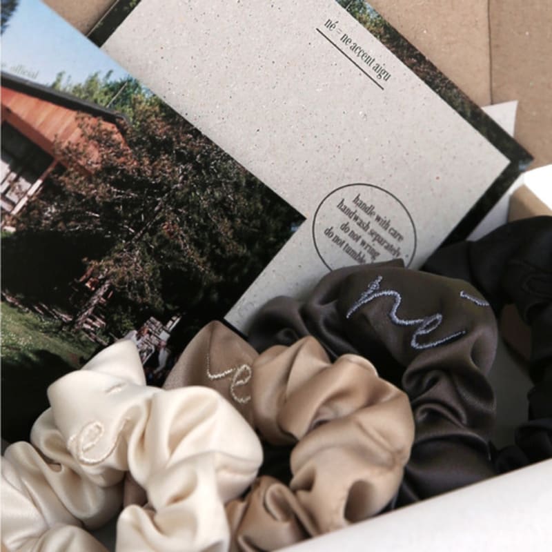 ne Mini Satin Scrunchie Box (set of 4)