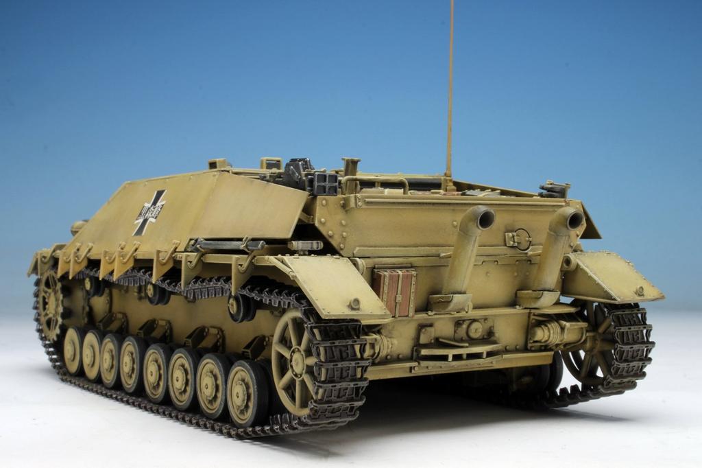 PLATZ Tanc Panzer IV pentru fete Lang Academia Kuromorimine GP-32 1/35 și Distrugător/70 (V) fetelor