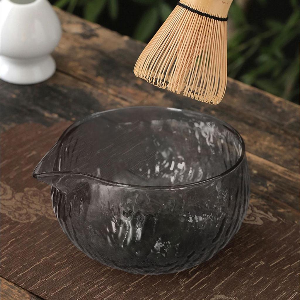 Glass Japanese Matcha Bow Teaware with Pouring Spout for Mixing Smooth Chawan Tea Cup Cold/Hot