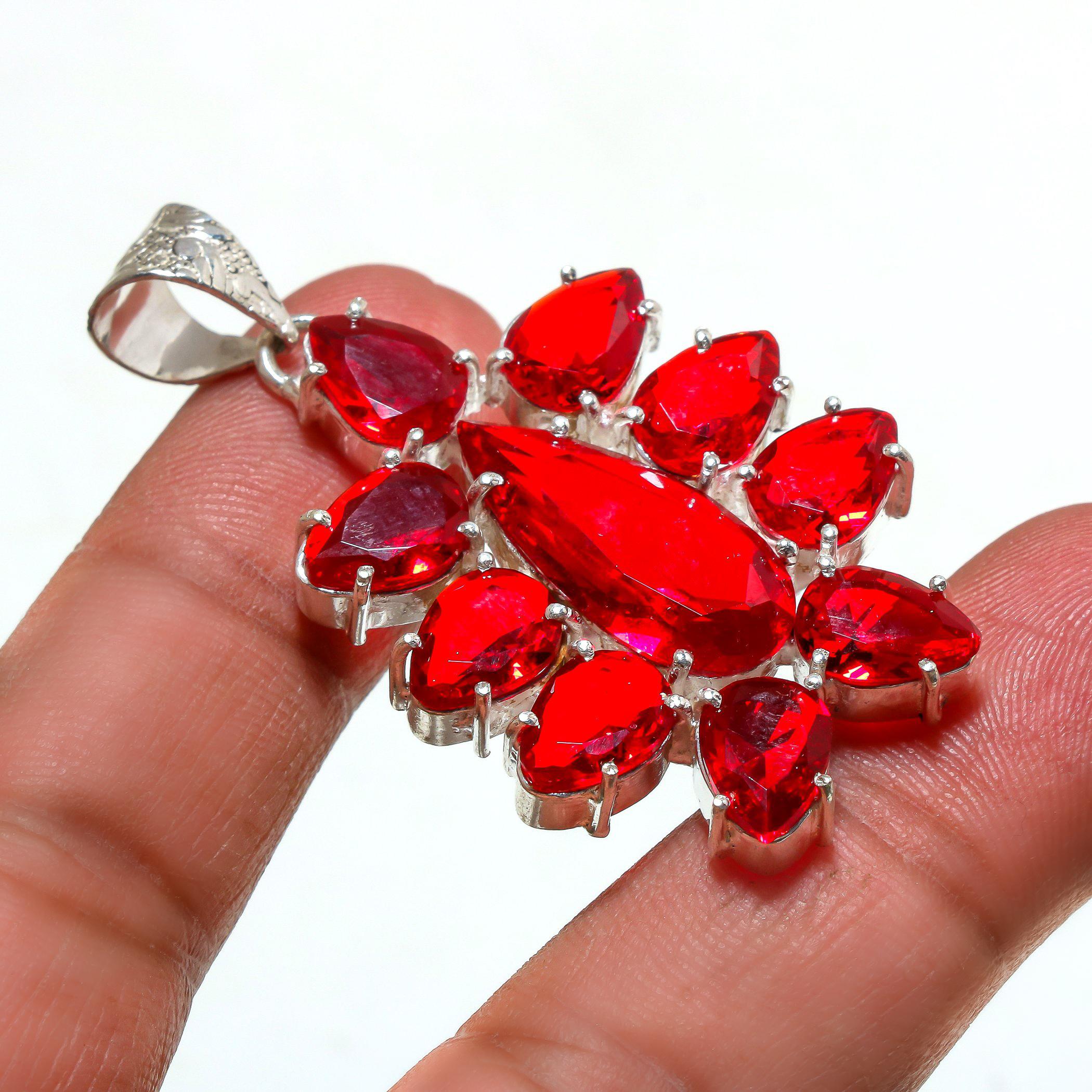 

925 Стерлинговое Серебро Красный Гранат Драгоценный Камень Ручной Работы Подвеска Ювелирное Изделие Подвеска Звезда Ювелирное Изделие Подвеска Звезда Ювелирное Изделие Для Девочек Женское 2.10 Inches красный