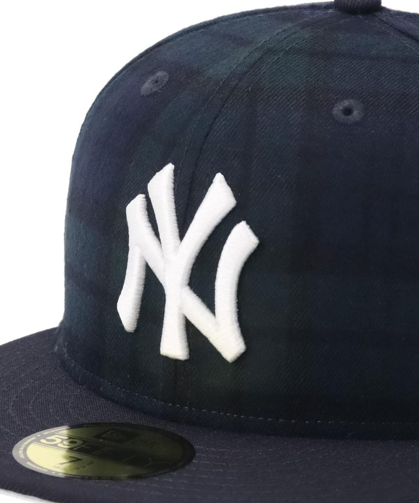New Era Kšiltovka New Era 59FIFTY MLB POWERED BYGORO Collaboration NY Black Watch 7 5950 GORO NEYYAN BLKW NVY 3/8