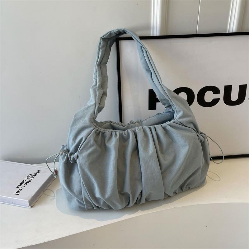 IELGY Women's White Pleated Bag, Simple and Fashionable Commuter Versatile Messenger Shoulder Armpit Bag