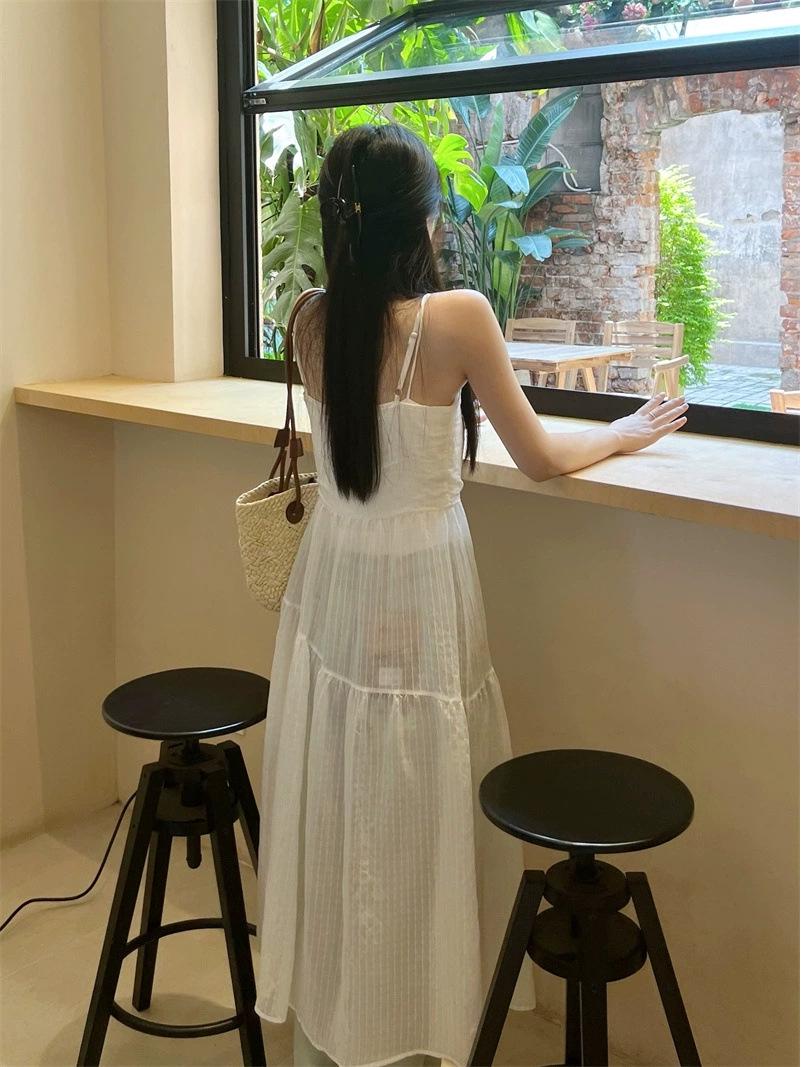 

Белое сетчатое платье без рукавов на подтяжках - французский стиль, многослойное, свободный крой, облегающее, длинная юбка, новая летняя коллекция L белый