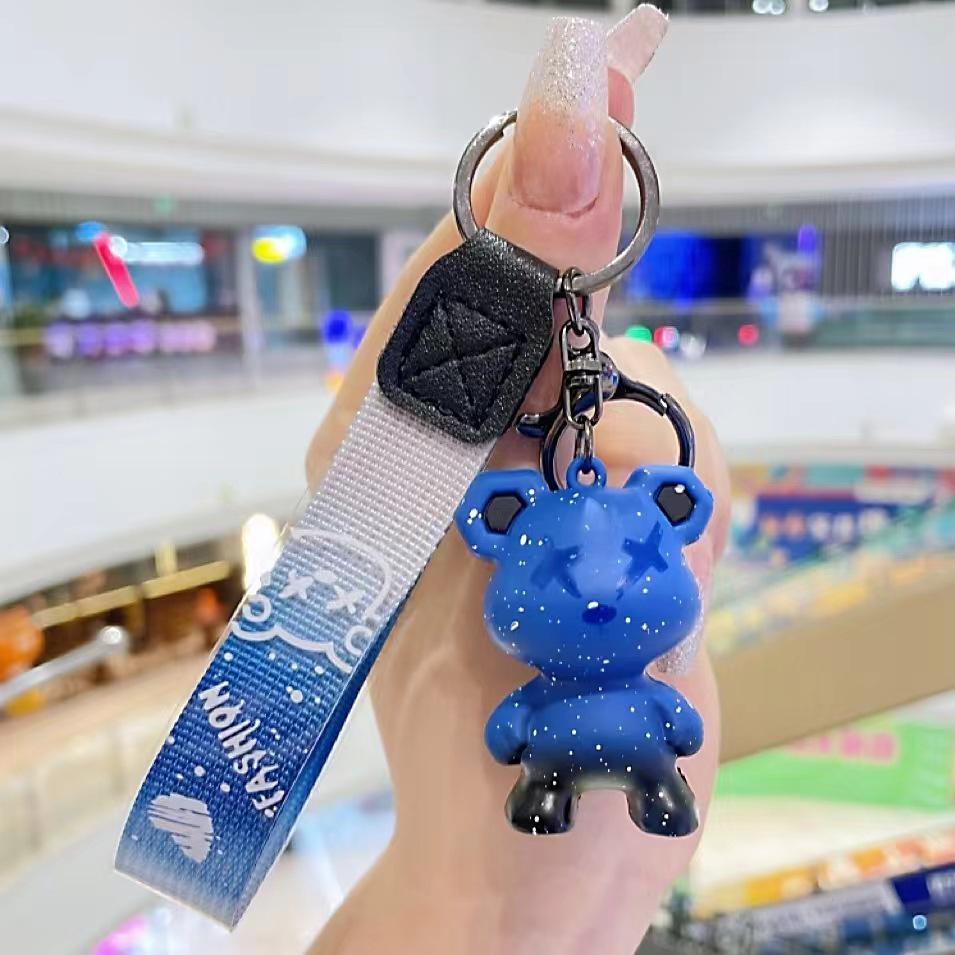 Color-Changing Starry Sky Bear Keychain - Stylish Car Charm & Purse Pendant for Couples