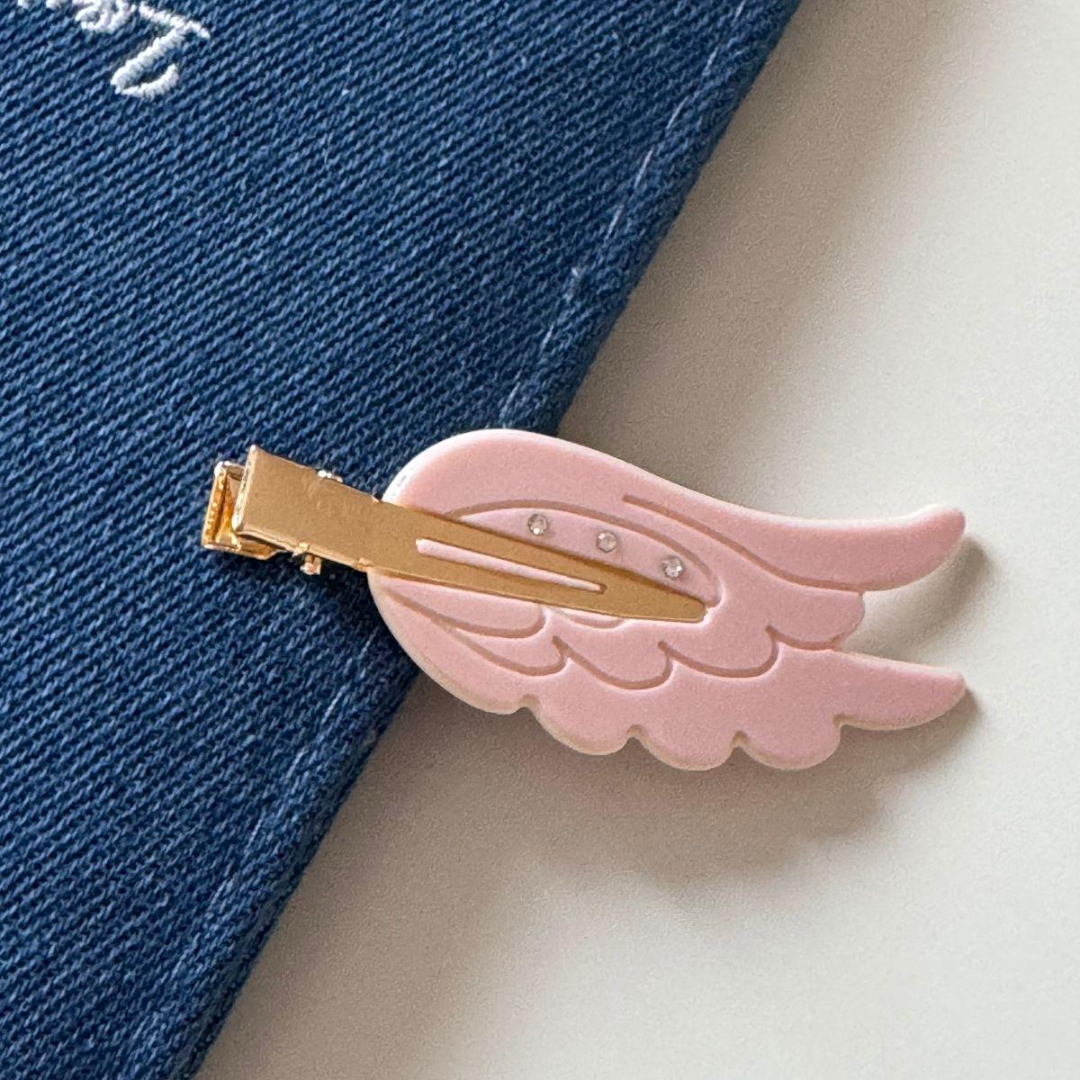 Winged Fun Hairpin - Seamless Dopamine Hair Clip for Sideburns & Bangs