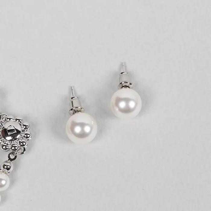 Pearl Grace Earrings Pearl