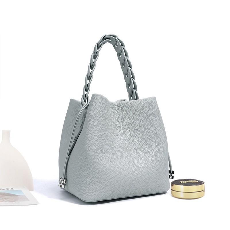 

2026 New European Hand Bucket Bag Commuting Elegant High-end Leather Fashionable Cross-body Women 19x15x17cm