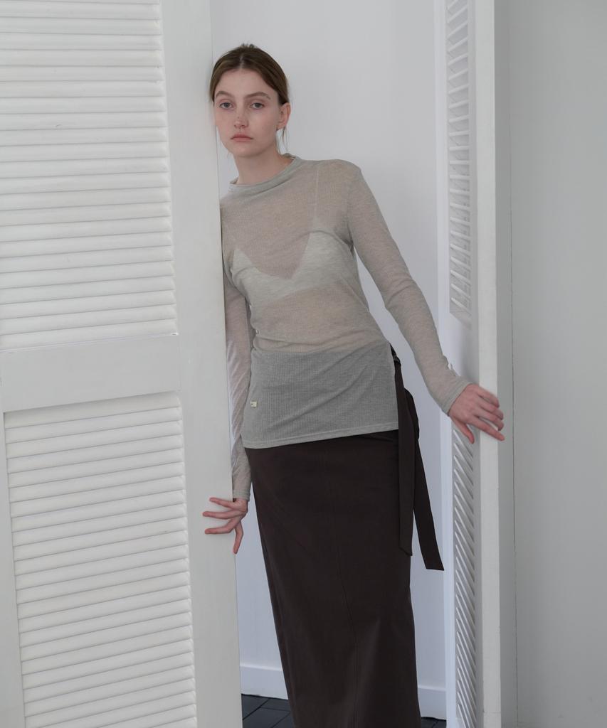 Aente Sheer Slit T-Shirt - Gray