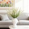 8er-Pack künstliche Winterjasminblüten, 56 cm Stiele, für Heimdekoration, Hochzeitsfeier-Dekoration, Rosa Gelb Weiß