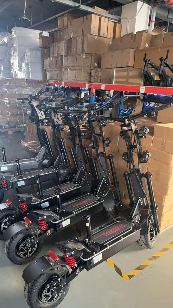 Monopattino Elettrico in Lega di Al-Aggiornato NFC Controllo Smart 72V 50A 10000W Pneumatico Fuoristrada/Città 14 Pollici Velocità 120KM/H monopattino elettrico