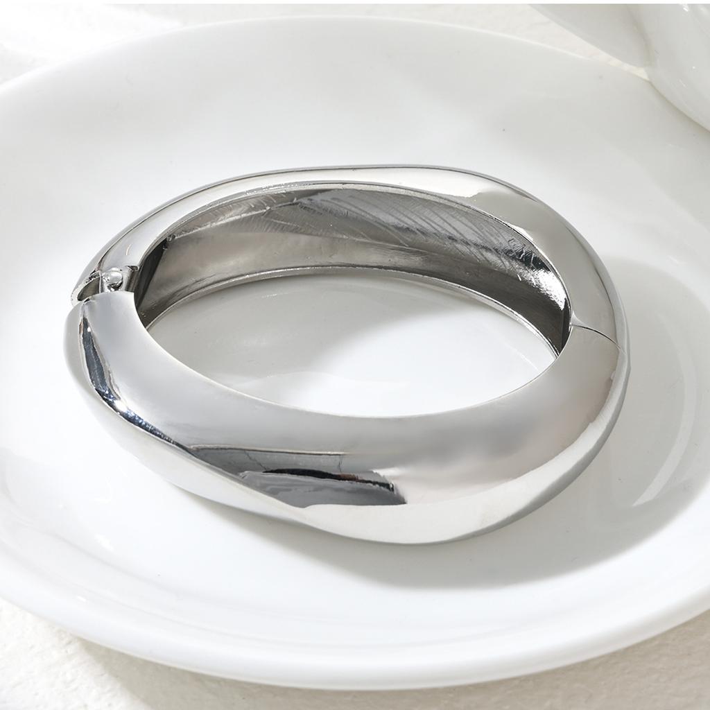 European and American New Ins Wind Irregular Exaggerated Section Alloy Bracelet Wide Version Bracelet Design Feeling