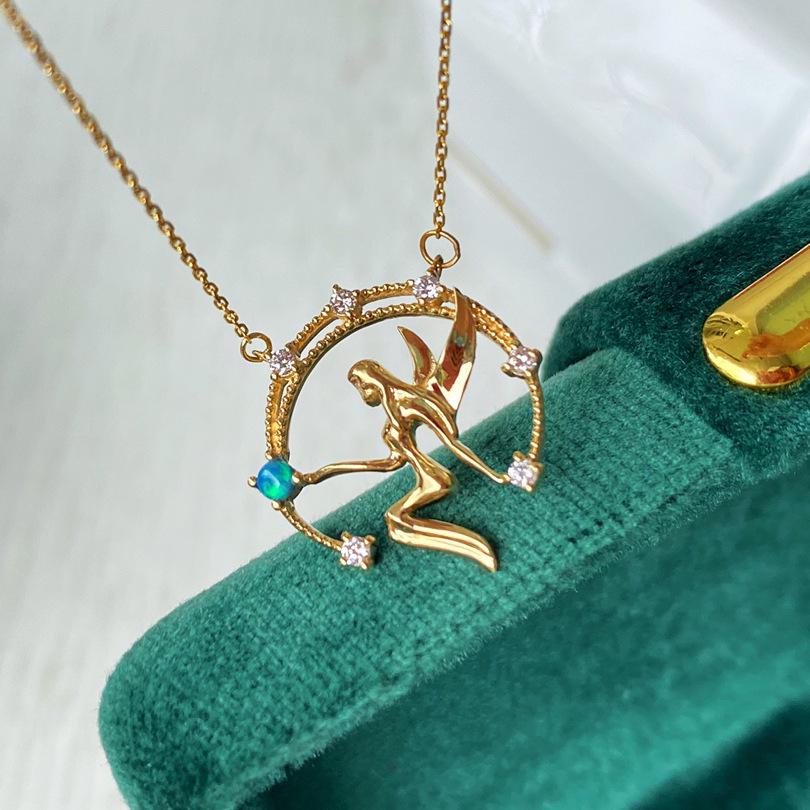 Niche Design Angel Pendant Necklace: Women's S925 Sterling Silver, Gold-Plated, Light Luxury, Vintage Clavicle Chain