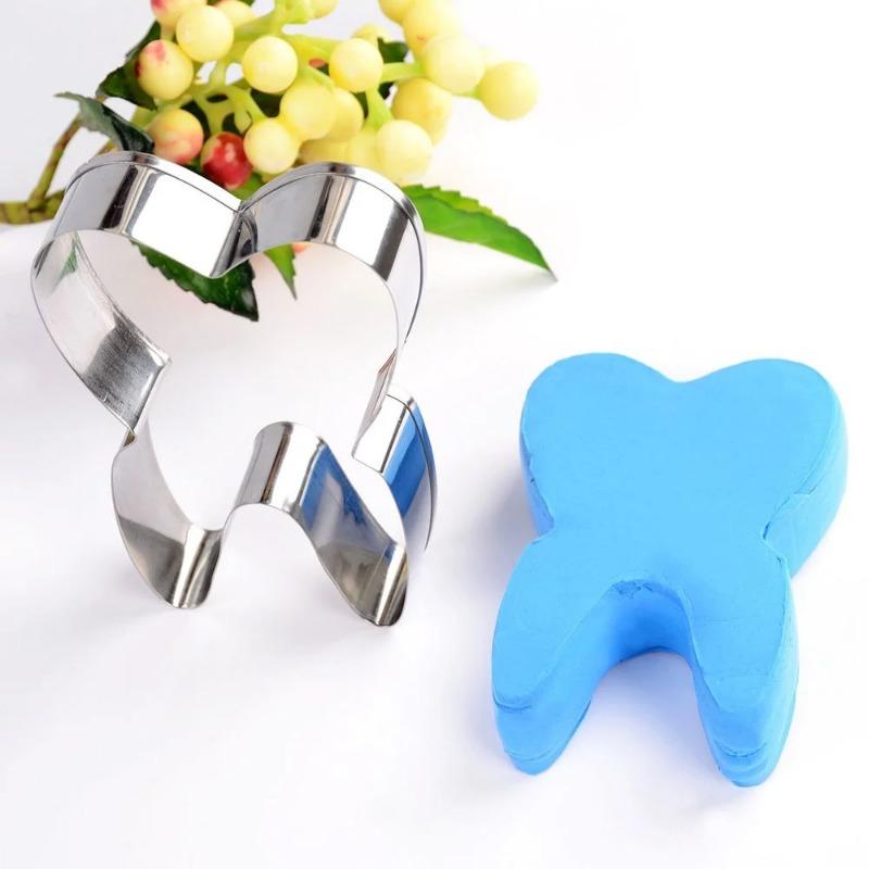 2pcs 3D Tooth Shape Cookie Cutter Stainless Steel Biscuit Tools Baking Cookies Molds Kitchen Cake Decorating Bakeware