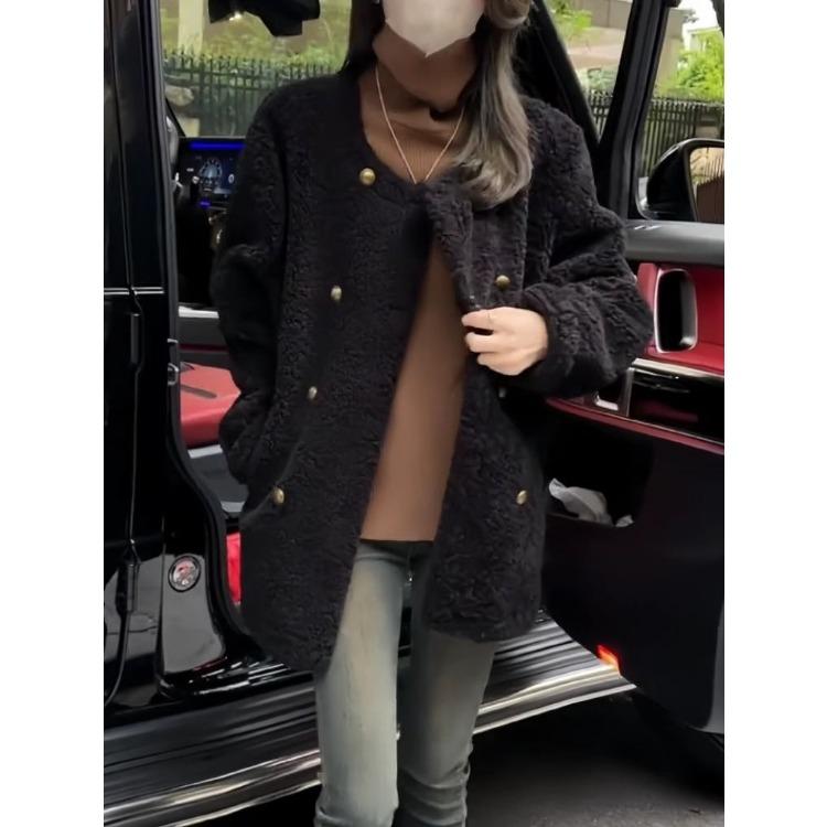 Chic and Stylish Teddy Fur Coat with Double-breasted Design, Perfect for Autumn and Winter