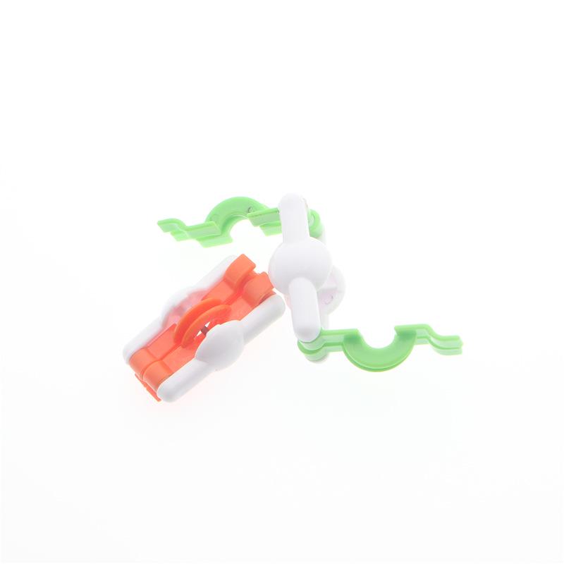 Mini Pom-Pom Maker for Knitting and Weaving