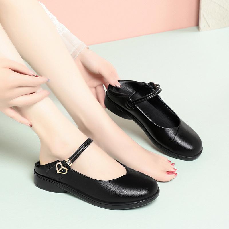 Fashion New Summer Style Light Mouth Low Heel Mother Shoes Comfortable Women's Singles Shoes Soft Sole Flat One-Button Leather Shoes