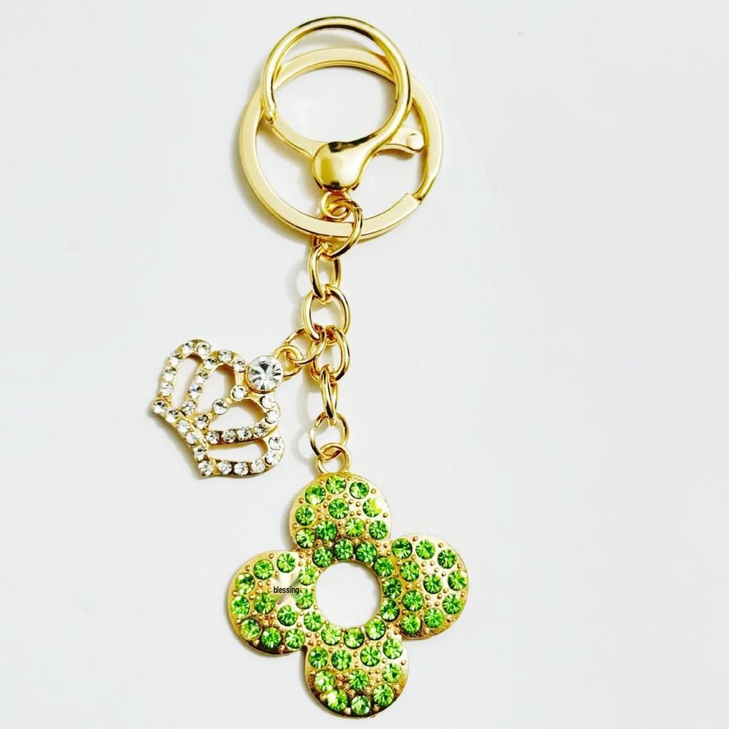 Korean Rhinestone Crown & Flower Keychain – Exquisite Pendant for Bags & Cars