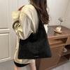 Street Style Large Bucket Bag For Women With Magnetic Closure And Polyester Lining