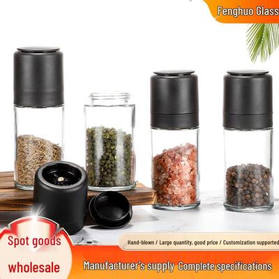 Manual Portable Pepper and Salt Grinder for Kitchen Use