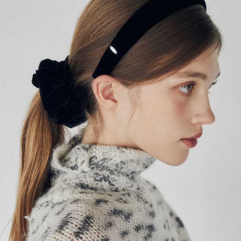 Mellotory delfin hårsnodd (svart)