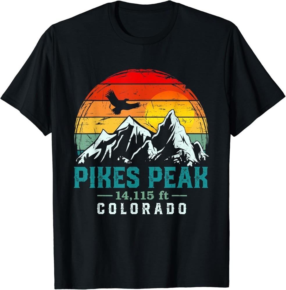 

Distressed Pikes Peak Mountain Colorado Retro Hiking Travel Gift Unisex T-Shirt M