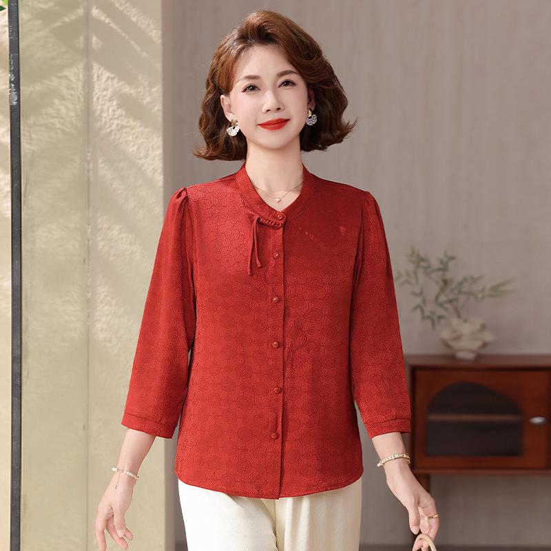 Mom's 2026 Chinese-Style Seven-Sleeve Loose Top - Stylish Spring/Summer Wear for Middle-Aged and Elderly Women