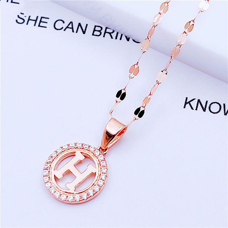 Exquisite Russian Purple Gold Round H Letter Pendant Versatile Rose Gold Plated Color Gold Round Brand Zircon Collarbone Chain (single pendant)