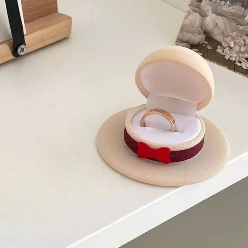 

1Pc Creative Cowboy Hat Shape Rings Box Round Ladylike Hat Jewelry Display Storage Case Packaging Surprise Proposal Gift Box New