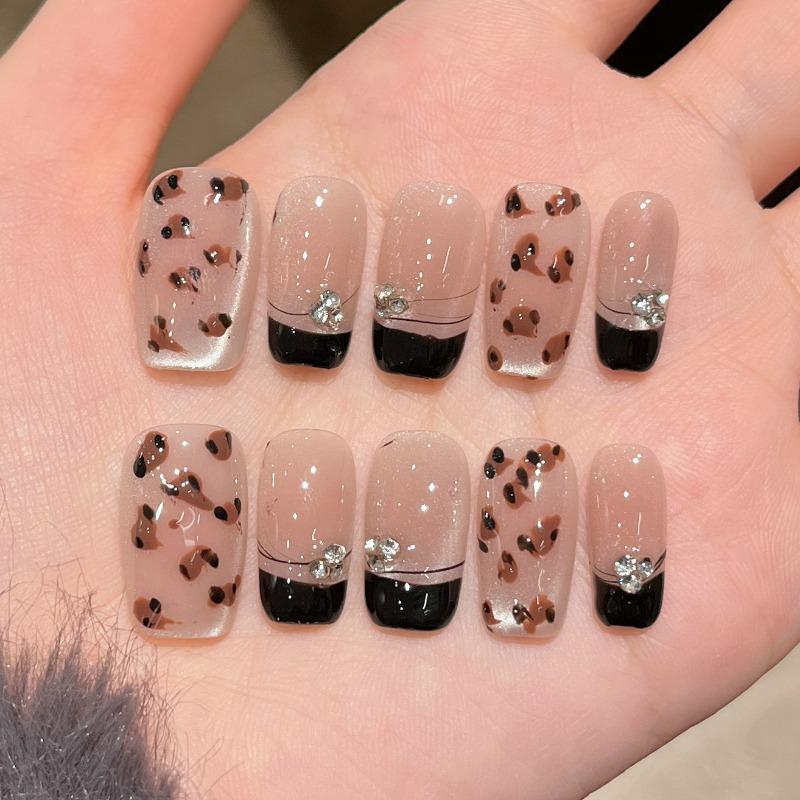 Cat's Eye Wearing Nail Pure Hand-made Nail Piece Fake Nail Wearing Nail Piece Advanced Sense Thin Dog Long