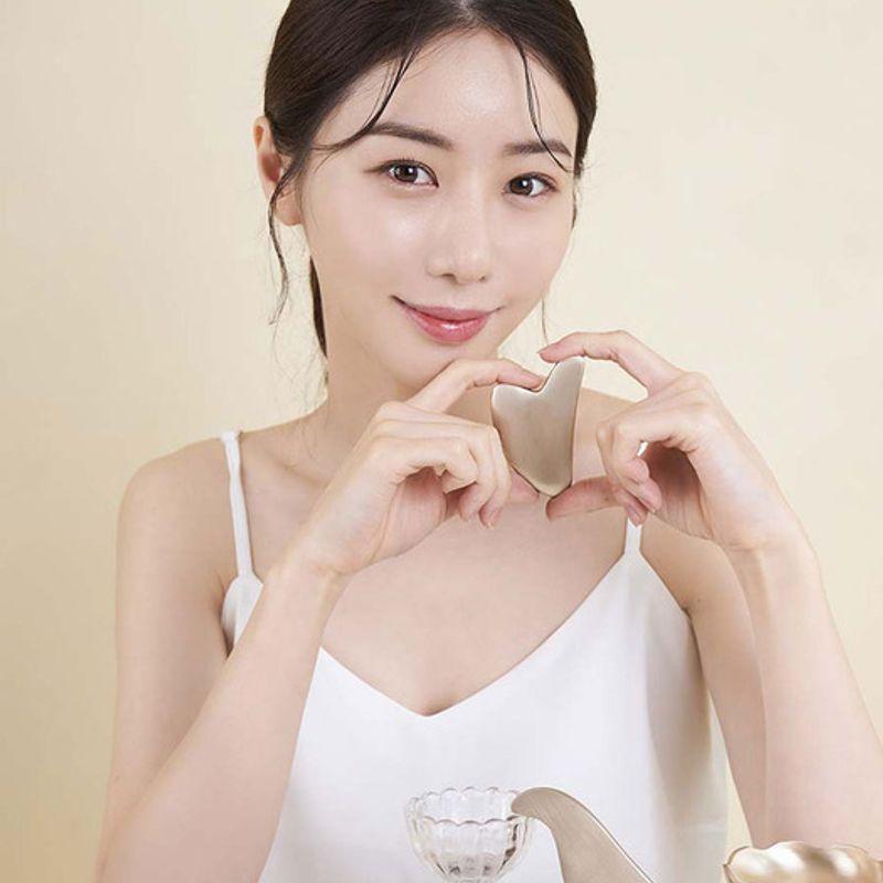 nothyang nothyang organic heart gua sha massager Heart bracket (gold)