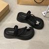 French cool slippers women's summer 2025 new fashion butterfly platform beach shoes small people wear cool slippers