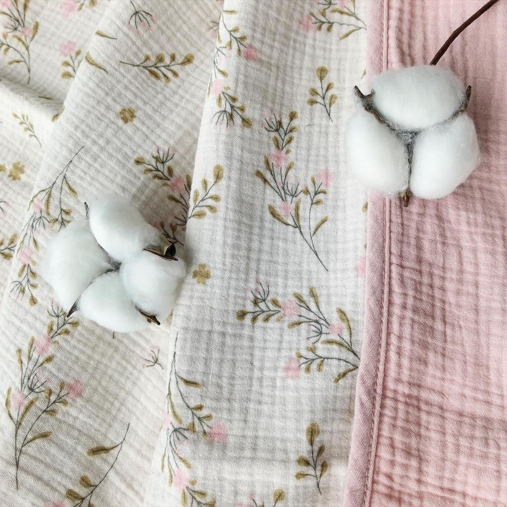 CREVENT Baby Blanket, Gauze Blanket, Double Gauze, Reversible, Small Floral Pattern, Pink, 102 x 102 cm