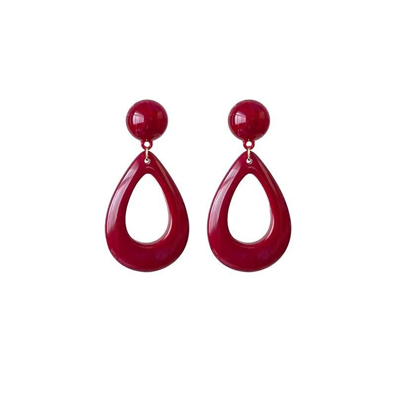 Zhong *****'s same retro New Year's red water drop earrings for women, Hong Kong style temperament exaggerated atmosphere elegant earrings