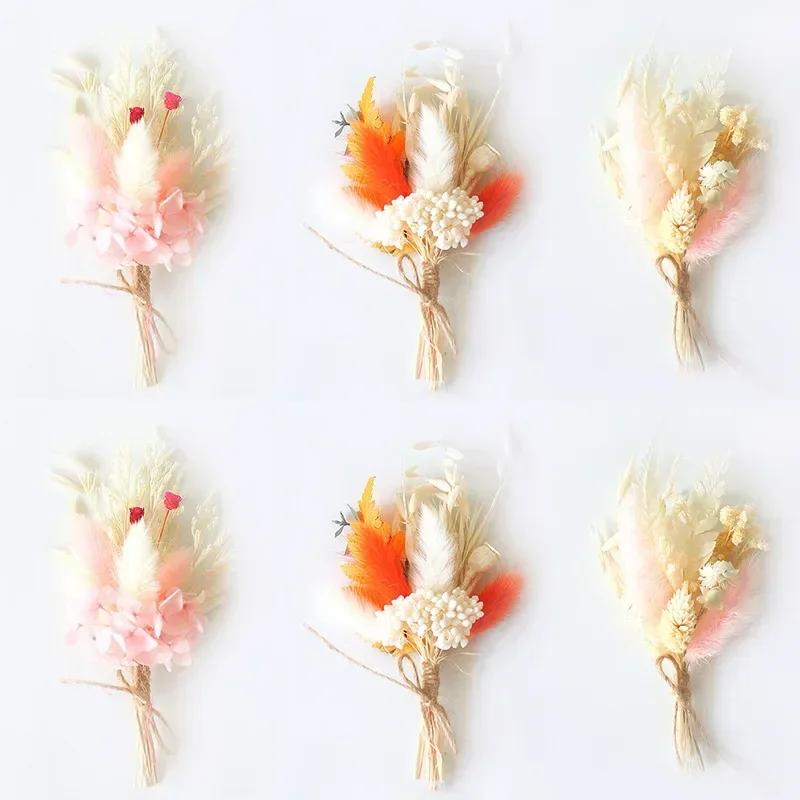 6PCS Mini Bouquet Bride and Bridesmaid Wedding Corsage Gift Box Decorated with Dried Flowers and Eternal Flowers As A Hand Gift