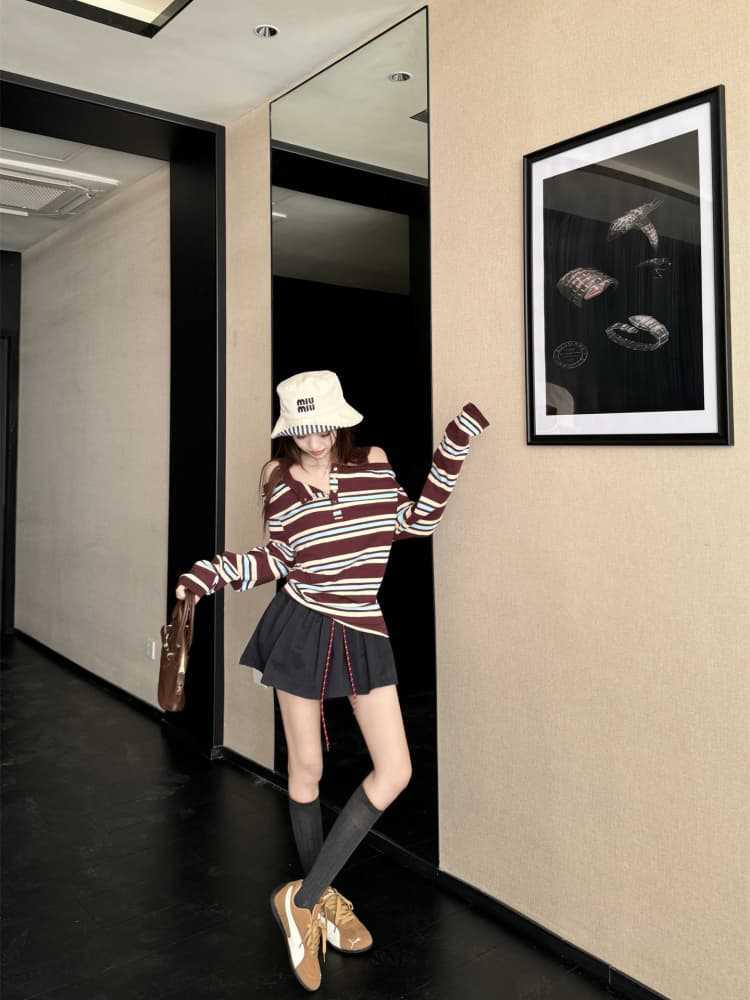 Korean Style One-Shoulder Contrast Stripe Patchwork Long-Sleeve T-Shirt with Spaghetti Straps for Women - Spring/Autumn Chic Top