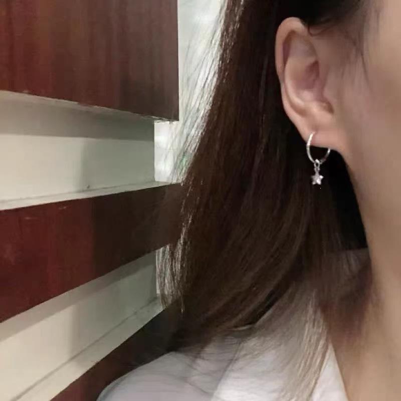 Elegant s925 Silver-Plated Star Pendant Hoop Earrings for Women - Simple, Versatile, and Luxurious Ear Jewelry.