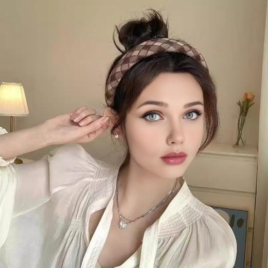 Women Headband Retro Plaid Pattern Thick Sponge Filling Soft Fabric Hair Hoop Fluffy Hairstyle Hair Accessory