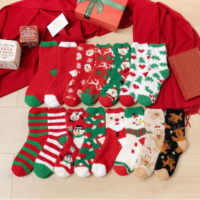 Christmas Fuzzy Socks 6 Pairs, Santa Snowman Reindeer Tree, Women's Winter Gift Set, Random Color