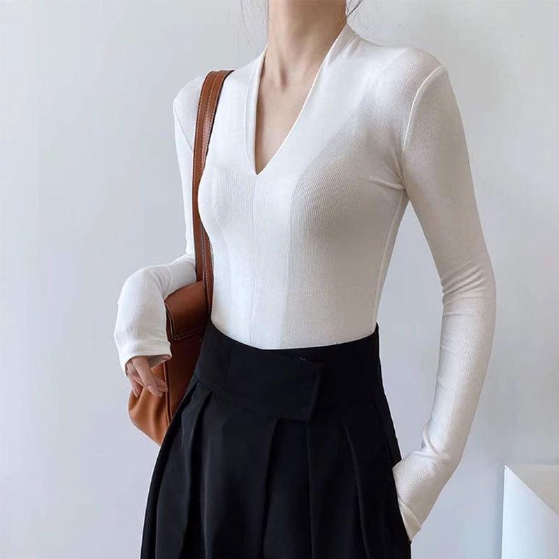 Velvet V-neck Slim-fit Long-sleeve Women s Top for Autumn/Winter L