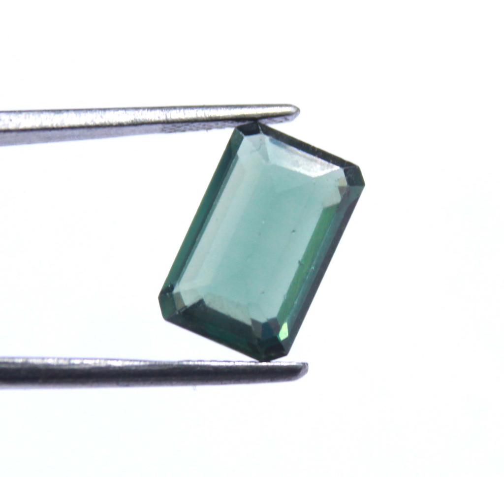 5.85 Carat Valentine Sale Green Alexandrite Emerald Shape Russia Certified Gemstone SN547