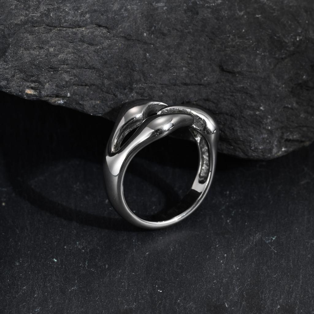 Rock Punk Claw Ring for Men Boys,Waterproof Stainless Steel Dinosaur Claw Ring,Causal Jewelry Halloween Gift