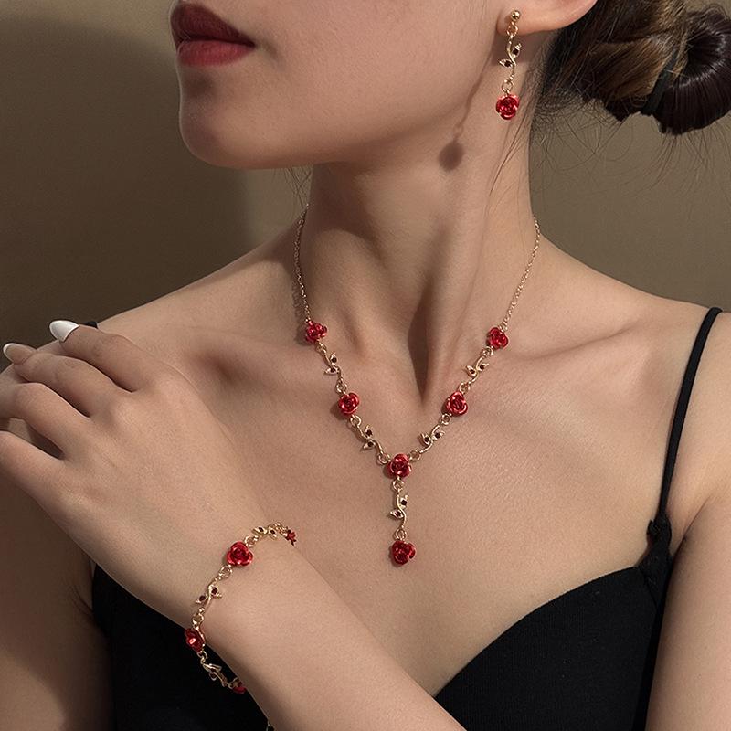 Elegant High-End Women's Retro Silver Fairy Jewelry Set: Black Knight Rose Earrings, Bracelet & Necklace