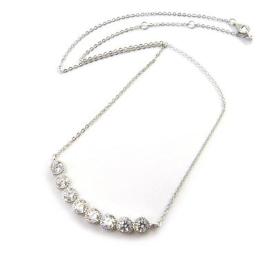 [M7261] - White 'Sissi' Silver Necklace