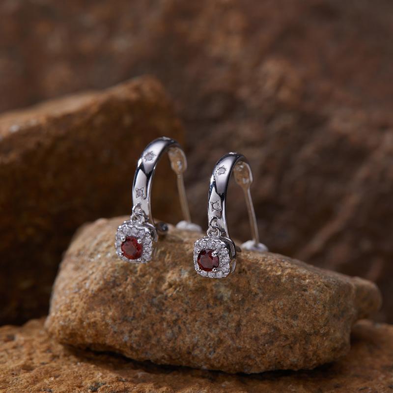 Niche High-End Sense S925 Sterling Silver Natural Colored Treasure Sugar Snowflake Earrings Light Luxury Non-Fading Jewelry