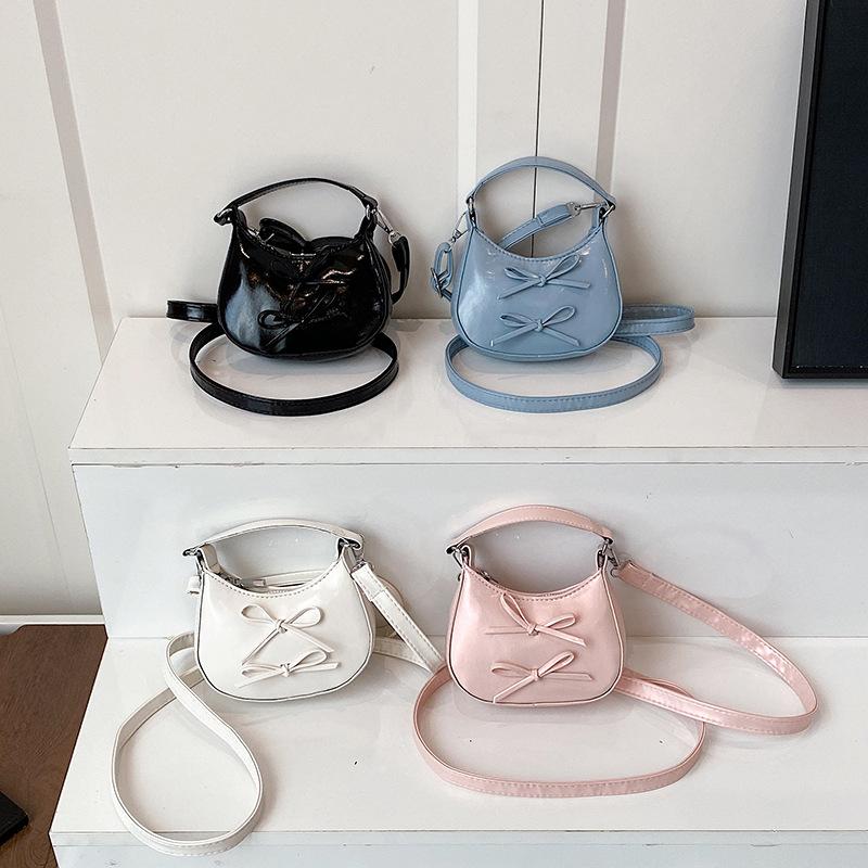 Cute Bowknot Shoulder Bag for Women Mini Hobo Bag Glossy Patent Leather Underarm Purse Vintage Y2K Crossbody Bag Sweet Girls Handbag