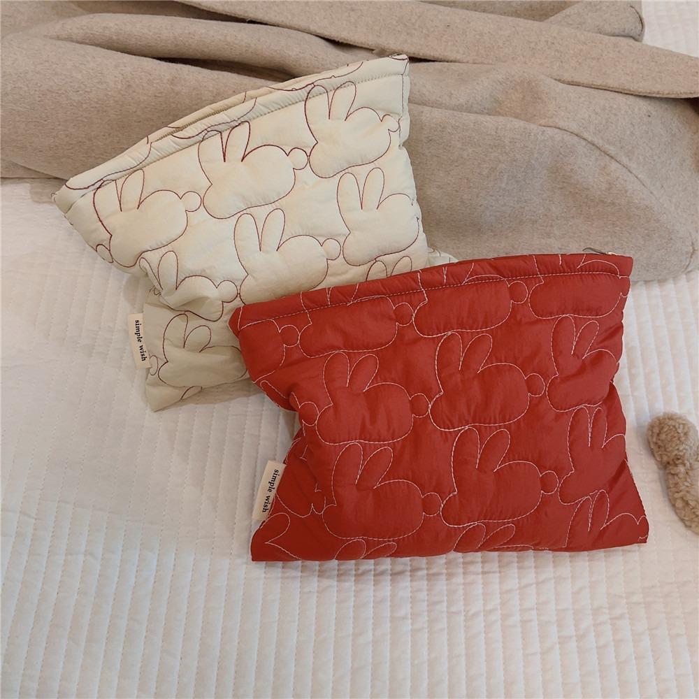 

Красно-бежевая сумочка, стеганая косметичка, милая женская косметичка