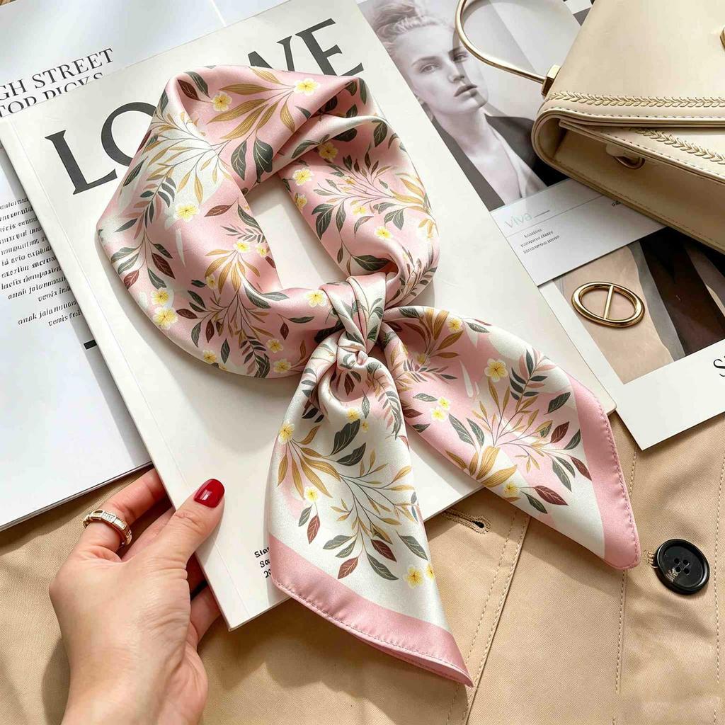Women's spring and autumn silk scarf temperament versatile thin Internet celebrity Korean version light luxury fashion scarf high-end design small squ