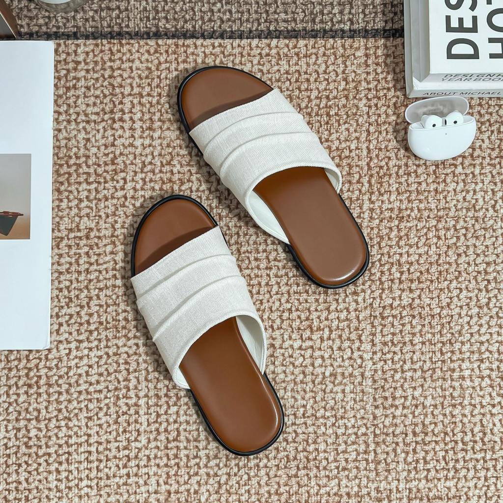 2025 Summer Slippers Female Xia Wears a Pedal Outside, Flat-bottomed Cool Slippers French Retro Women's Shoes Summer Breathable Soft Sole